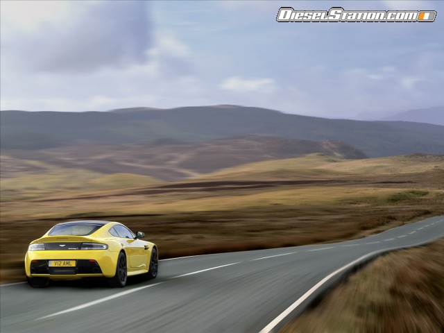 Aston Martin V12 Vantage S 2014 Picture #16 Aston Martin V12 Vantage S 2014 Picture #16